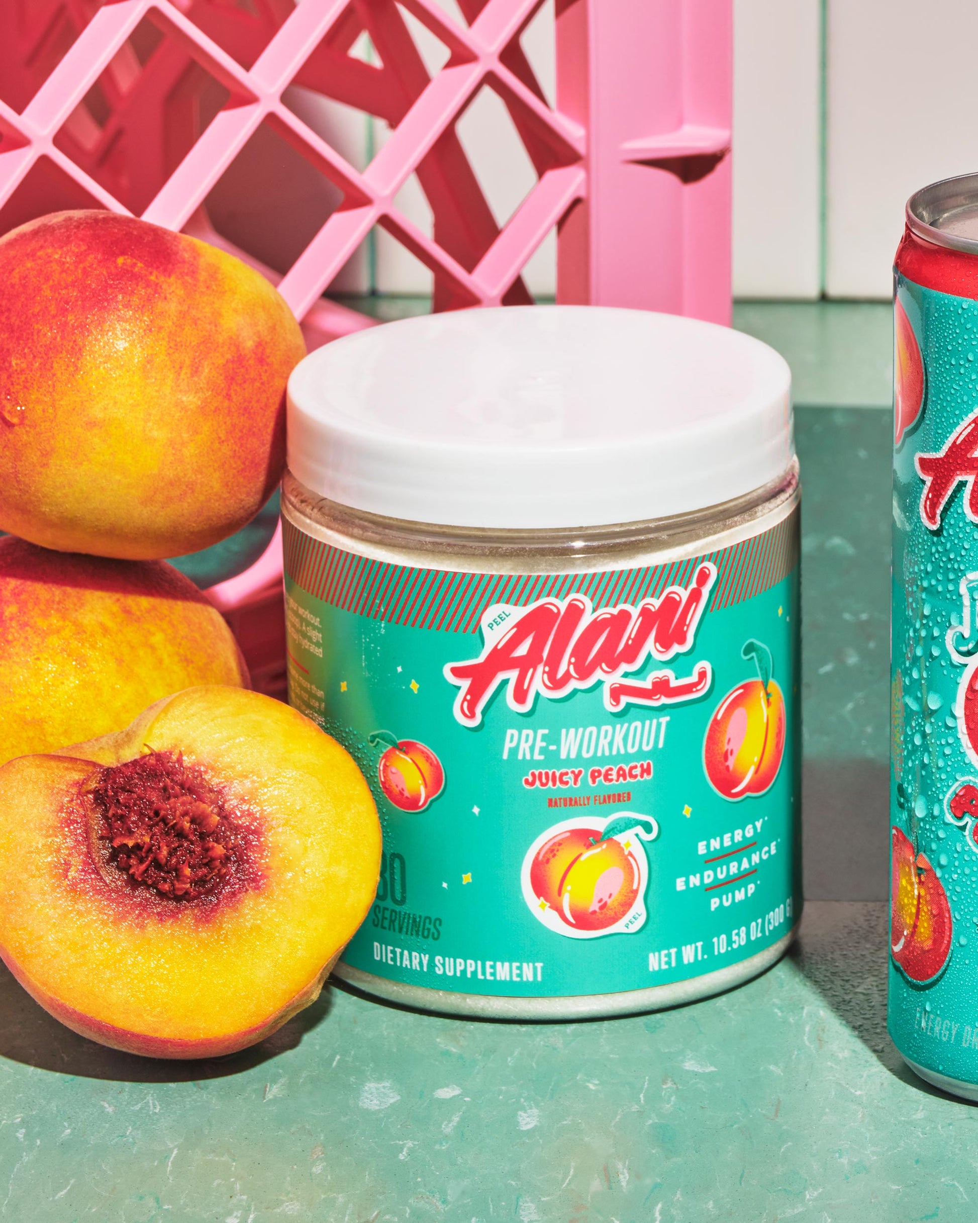 pre-workout-juicy-peach-30-servings-t6 old_ProductPagePWOLifestyle3_77022674-d0da-499a-8941-6c66b1f93261.jpg